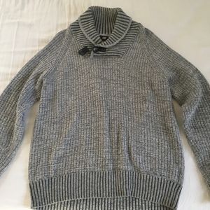 H&M’s men’  sweater
